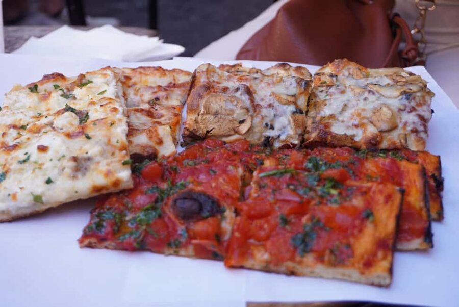 Rome: Pasta, Pizza & Gelato Tour in TRASTEVERE - Thin-Crust Pizza and Trastevere Street Food