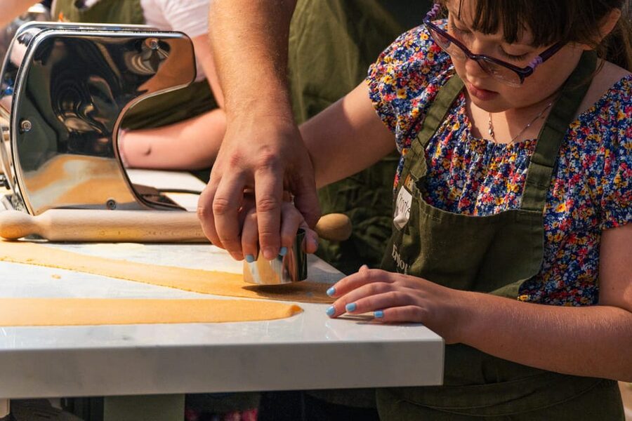 Rome: Pasta, Ravioli & Tiramisu Cooking Class by Colosseum - Wine, food, and the social side