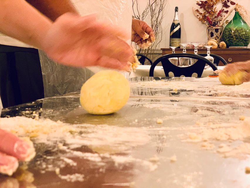 Rome: Pasta & Tiramisu Class with Fine Wine by the Vatican - Location and timing around Vatican City