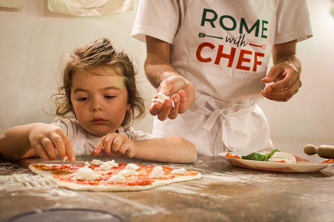 Rome: Pizza and Tiramisu Cooking Class Near the Colosseum - Wine, prosecco, and the meal at the end