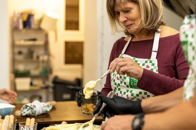 Rome: Pizza and Tiramisu Cooking Class Near the Colosseum - The chefs make the difference