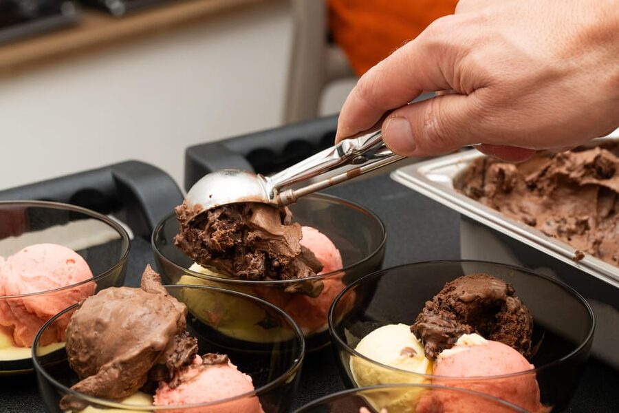 Rome: Pizza & Gelato Cooking Class + Private Chef - Crafting traditional Italian gelato
