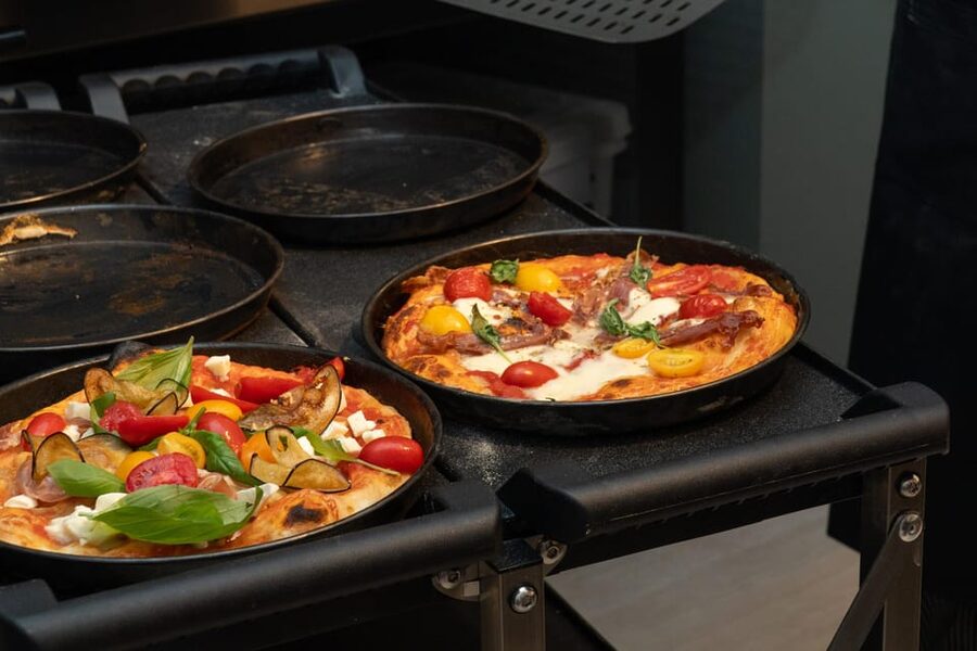 Rome: Pizza & Gelato Cooking Class + Private Chef - What the teaching is like
