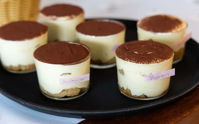 Rome: Pizza & Gelato Making Class with Wine & Limoncello - Key points at a glance