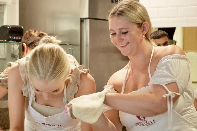 Rome: Pizza Making Class Small Group Experience - At a glance
