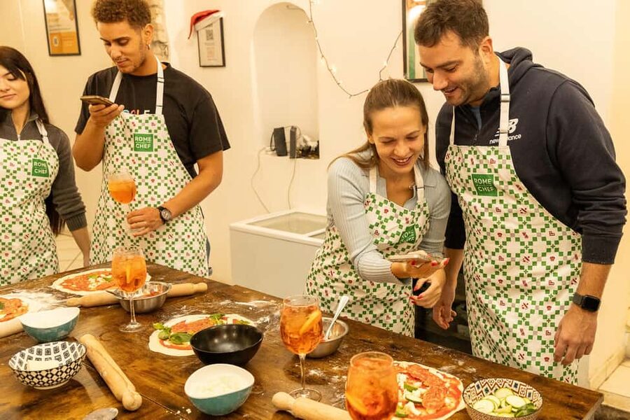 Rome: Pizza Making Cooking Class With Spritz Cocktails - Cancellation and booking flexibility