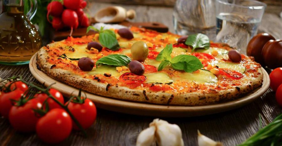 Rome: Pizza-Making Course with Dinner - Choosing toppings and shaping your own pizza