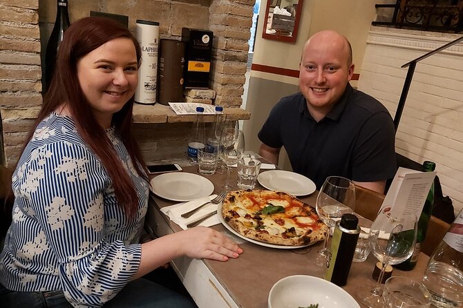 Rome: Pizza & Tiramisu Class with Free Flowing Fine Wine - Wine, soft drinks, and the social side