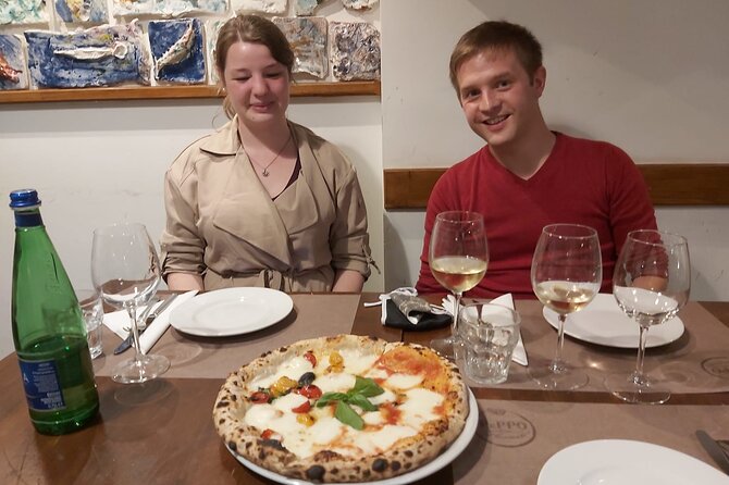 Rome: Pizza & Tiramisu Class with Free Flowing Fine Wine - Beginning with tiramisu and Italian ingredients