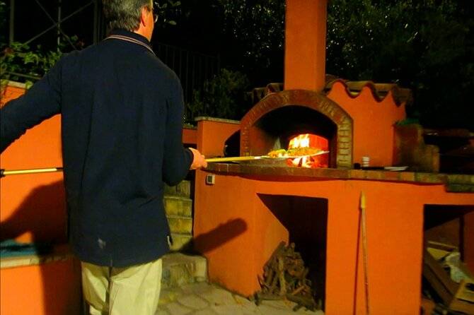 Rome: Private Pizza Making Home cooking class with a local - Starting near Rome’s Trevi Fountain