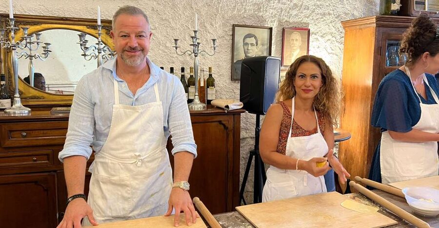 Rome: Private Wine Tour and Pasta Making Class in a Winery - What the strongest praise tells you