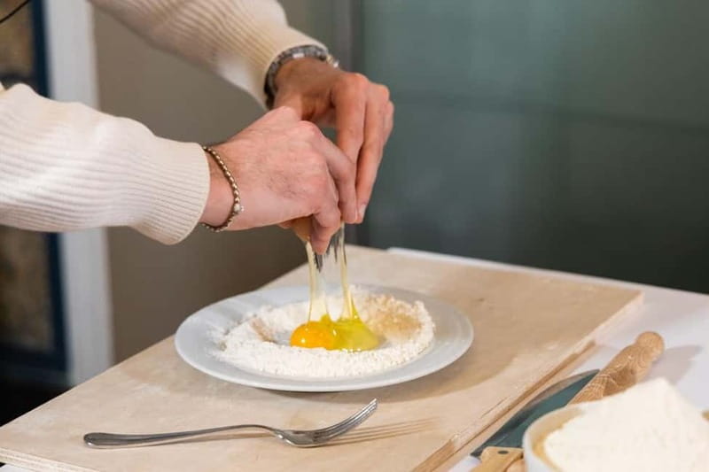 Rome: Ravioli, Fettuccine and Tiramisu Cooking Class - Who will enjoy this class most