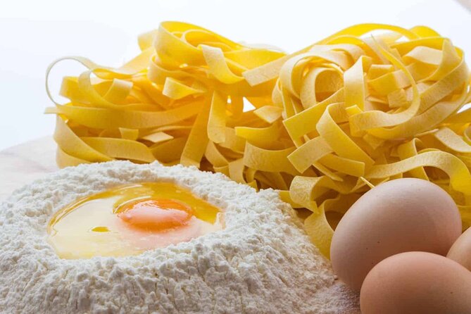 Rome - Tagliatelle Cooking Class with sit down Meal & Prosecco - A family-friendly way to cook in Rome