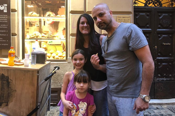 Rome Tour for Kids & Families w Gelato & Pizza including Pantheon - What $287.78 per person really buys