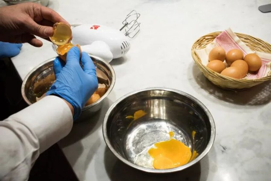 Rome: Traditional Pizza and Gelato Making Class - Why Roman pizza is the star of the class