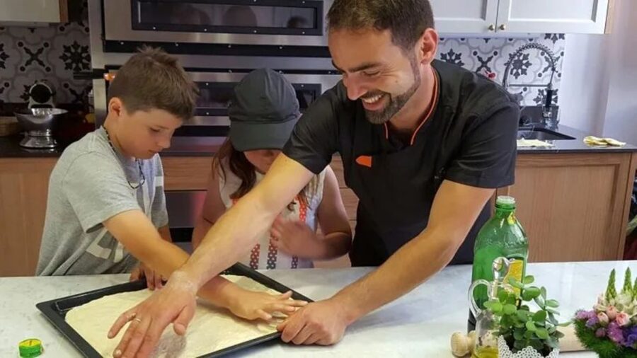 Rome: Traditional Pizza and Gelato Making Class - Booking details worth knowing