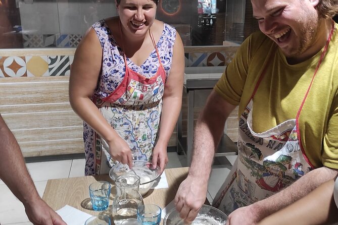 Semi-Private Pizza Making Experience in Naples with Drink - How to prepare for the best result