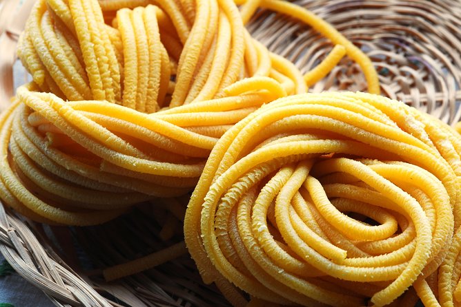Share Your Pasta Love in a Local’s Home in Venice - Timing, access, and cancellation details