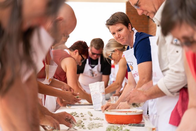 Share your Pasta Love: Small group Pasta and Tiramisu class in Foligno - Key points about this Foligno cooking class