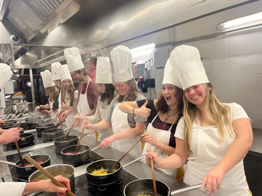 Siena: Pasta and Tiramisu Cooking Class with Wine - Key points to know before booking