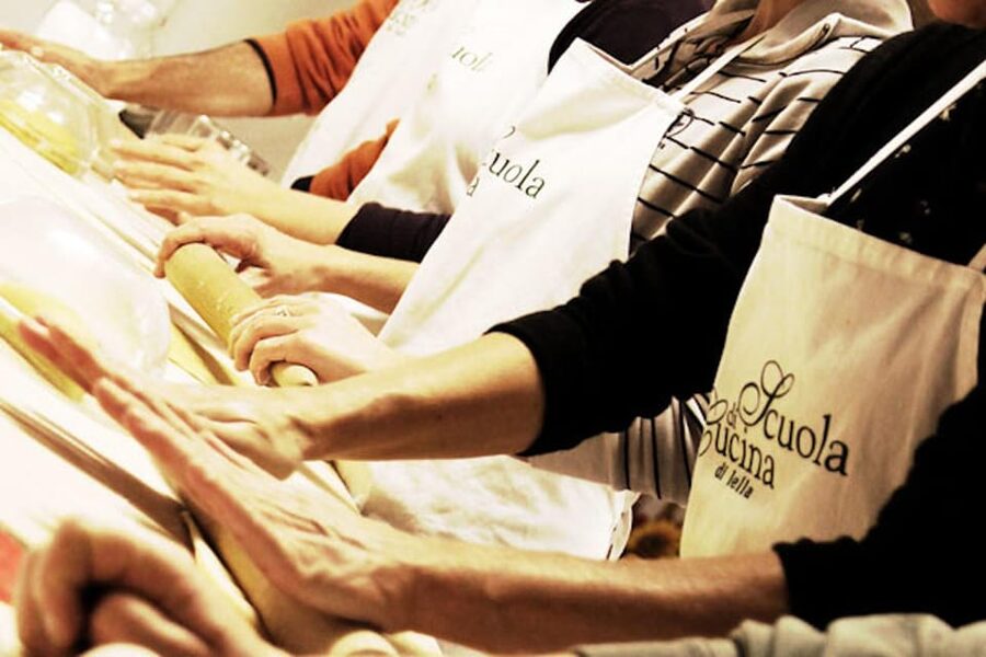 Siena: Traditional Tuscan Cooking Class with Fresh Pasta - Key points at a glance