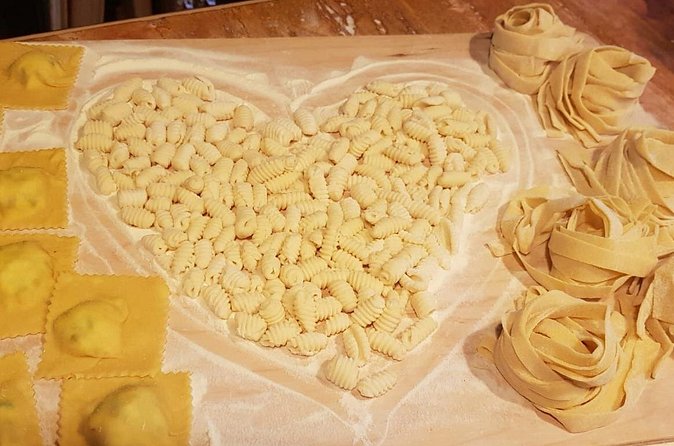 Small Group Cooking Class in Rome: Handmade Pasta - Why the $225.01 price needs a close look