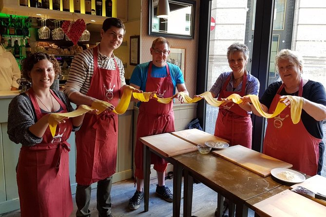 Small Group Cooking Class in Rome: Handmade Pasta - Timing and meeting point at noon