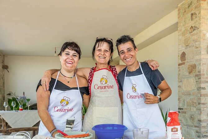 Small Group Pasta and Tiramisu at Local Home in Assisi - What the three-hour schedule means for your day