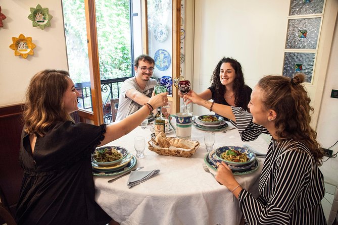 Small group Pasta and Tiramisu class in Riomaggiore - The uphill location needs careful planning