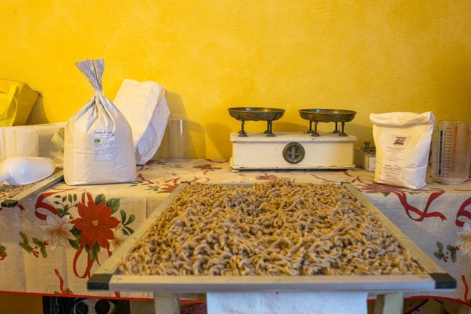 Small group Pasta and Tiramisu class with Mamma in Trieste - Cooking in a Trieste home, not a restaurant classroom