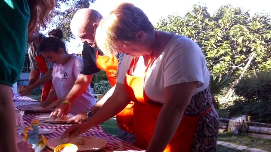 Sorrento: Half-Day Pizza Making, Wine, Limoncello & Pick-Up - From garden ingredients to pizza dough