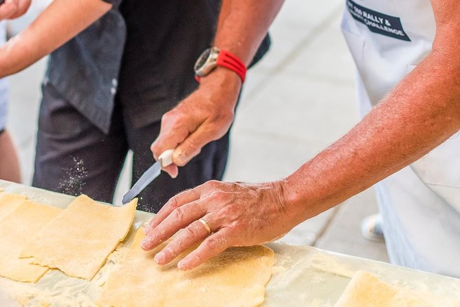 Sorrento: Hands-On Pasta, Tiramisu & Limoncello Fun Class - Tiramisù, made slowly enough to learn