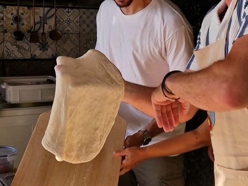Sorrento: Pizza Class with Sea View - A short tour through the Sorrento lemon grove