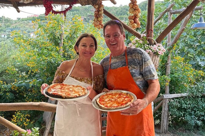 Sorrento Pizza Class with Wine, Limoncello and Transfer Included - A Sorrento pizza class with a family welcome
