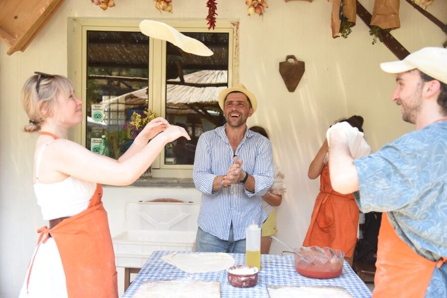 Sorrento: Pizza Lesson, Wine, and Limoncello at a Local Farm - The ride from central Sorrento