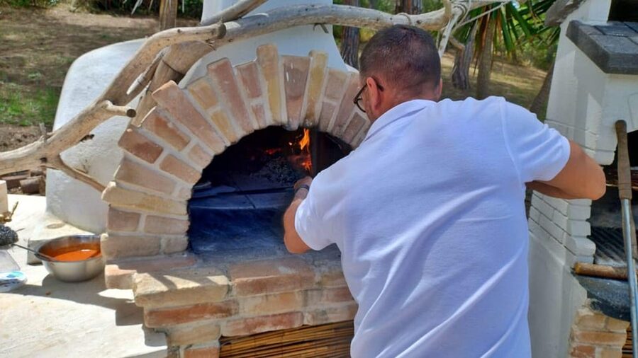Sorso: pizza workshop in a villa with dinner - Dessert pizza and a Sardinian finish