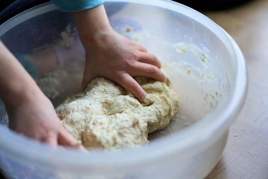 Taormina: Pizza Making Class with Lunch and Wine Tasting - The main drawbacks to consider