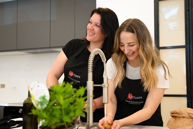 Trionfale Market Tour and Gnocchi Cooking Class with a Masterchef - What the strongest praise tells you