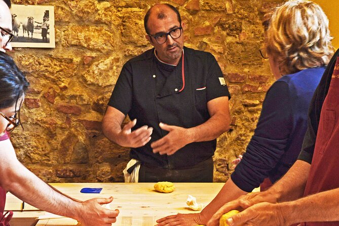 Tuscan Cooking Class -Traditional Pasta Menu - Wine pairings that add real value