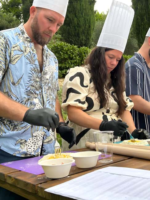 Valnerina/Pasta cooking class in a 12th century location - Cooking Pasta Inside Abbazia San Pietro in Valle
