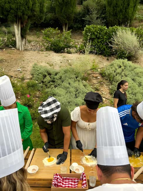 Valnerina/Pasta cooking class in a 12th century location - The Abbey and the Ten-Minute Photo Stop