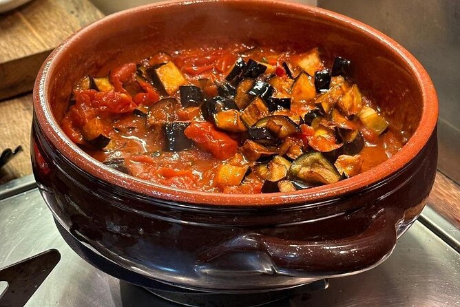 Venice Cooking Class in Mestre Pasta and Tiramisu Wine - Why Mestre may be the right setting