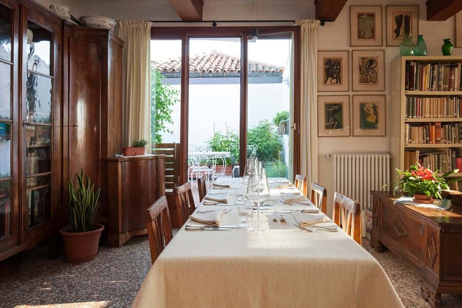 Venice: Cooking Class with Tiramisu and Pasta Making - Starting with Traditional Tiramisu