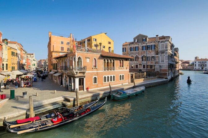 Venice: Jewish Ghetto & Cannaregio Area Food Tour: Pasta Wine Gelato and More! - The food quality and pacing
