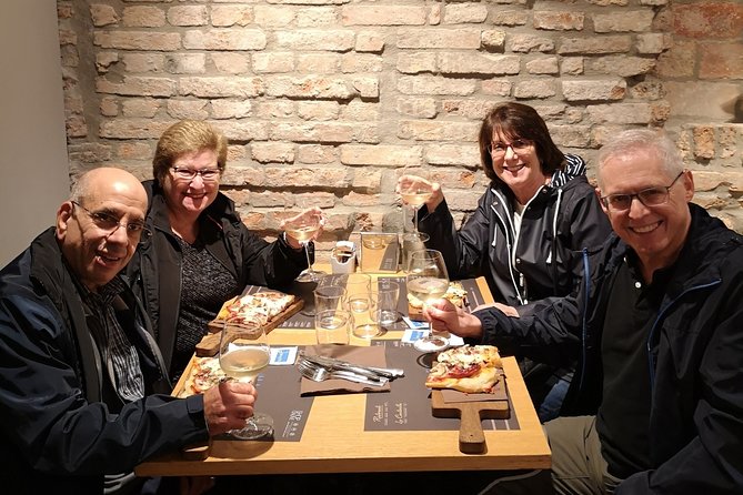 Venice: Jewish Ghetto & Cannaregio Area Food Tour: Pasta Wine Gelato and More! - Five stops that turn into dinner