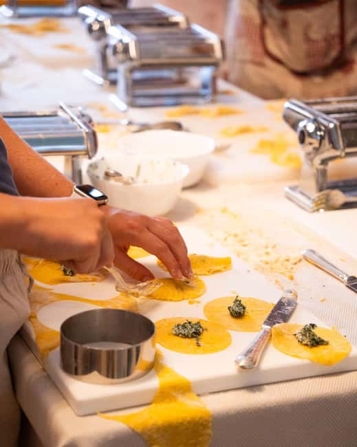 Verona Arena: The ORIGINAL Fresh Pasta and Tiramisu Cooking Class with wine - A pasta class in the shadow of Verona Arena