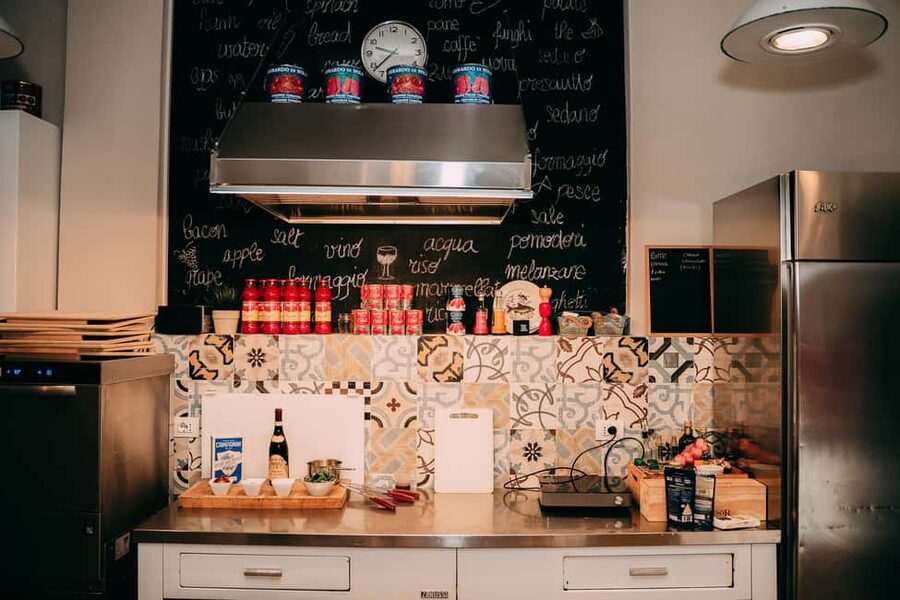 Verona: Hands-on Fresh Pasta and Tiramisù Cooking Class - From bruschetta to wine, the meal is part of the value