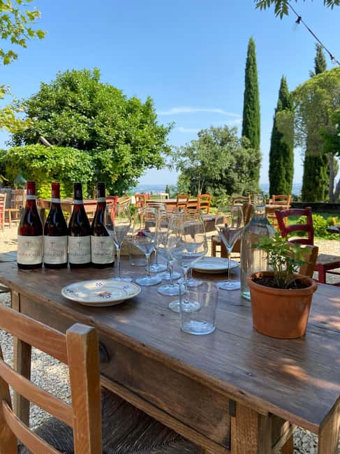 Verona: Pasta Cooking Class with Wine Tasting - Three wines, served at useful moments