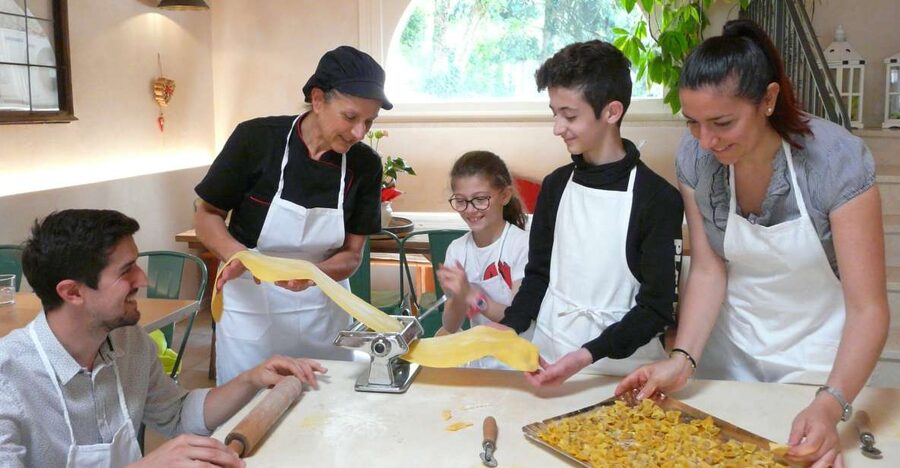 Verona: Tortellini Cooking Class and Lunch with Mamma Ivana - Key Points at a Glance