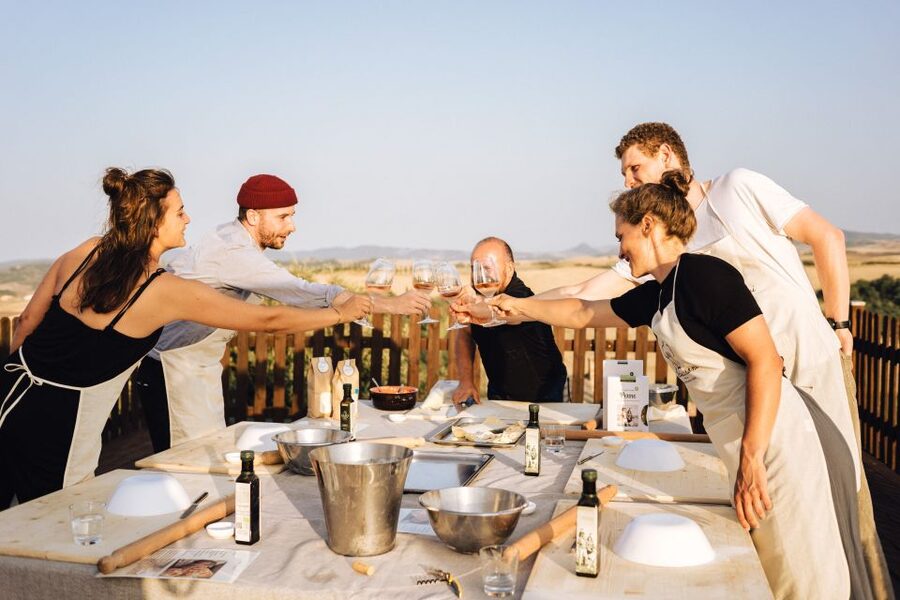 Volterra: Fresh Pasta Cooking Class at a Tuscan Farmhouse - Who will enjoy this most